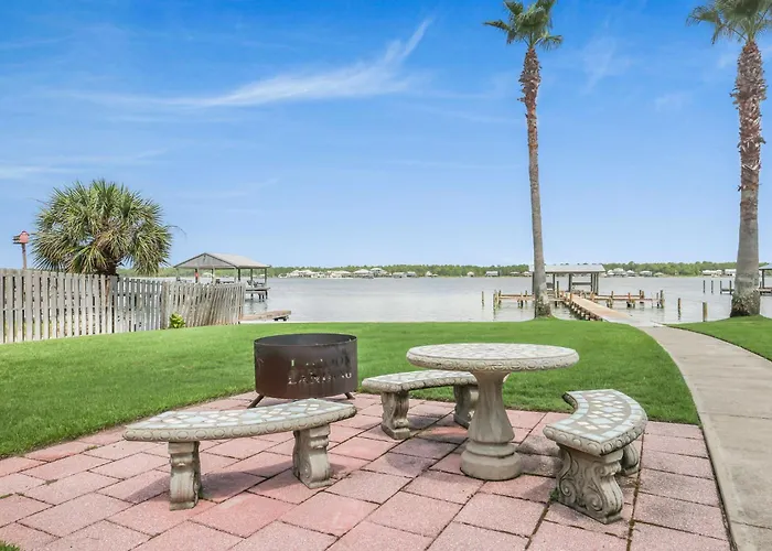 Holiday home Lagoon Landing 207- Of & Lagoon *