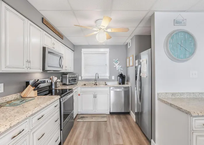 Lagoon Landing 207- Of & Lagoon Gulf Shores